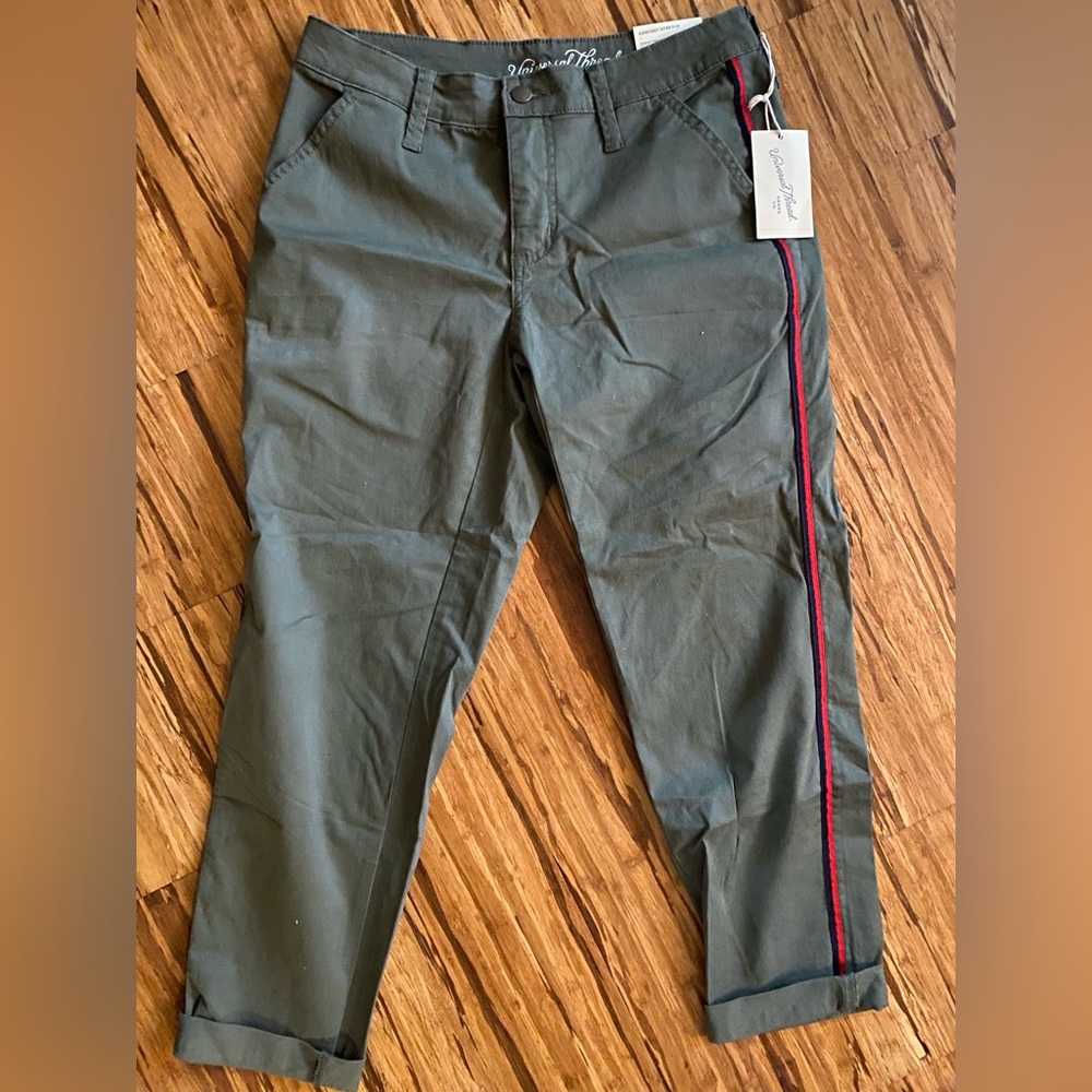 NEW Universal Thread Mid Rise Girlfriend Crop Pants, Size 2 (fits 2-4)